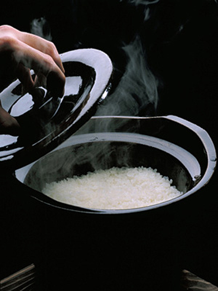5 bí quyết đơn giản giúp bạn nấu cơm ngon miễn chê