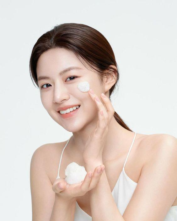 Bổ sung collagen hàng ngày với liều khuyến cáo là 6000 mg, tối đa 6 viên mỗi ngày. 